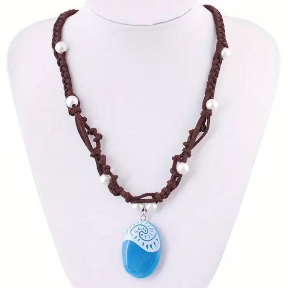🌟Pick Any 2/$24 Sale Moana Necklace